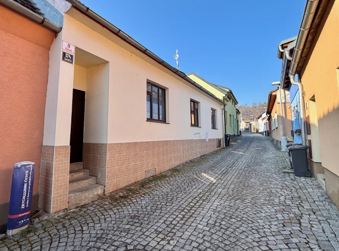 P�ej�t na detail zak�zky